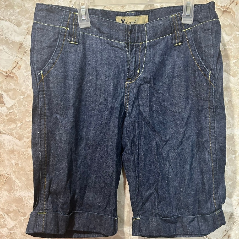 Wet Seal Denim Bermuda Shorts Womens Size 7 Dark Wash‎ Cuffed Pockets